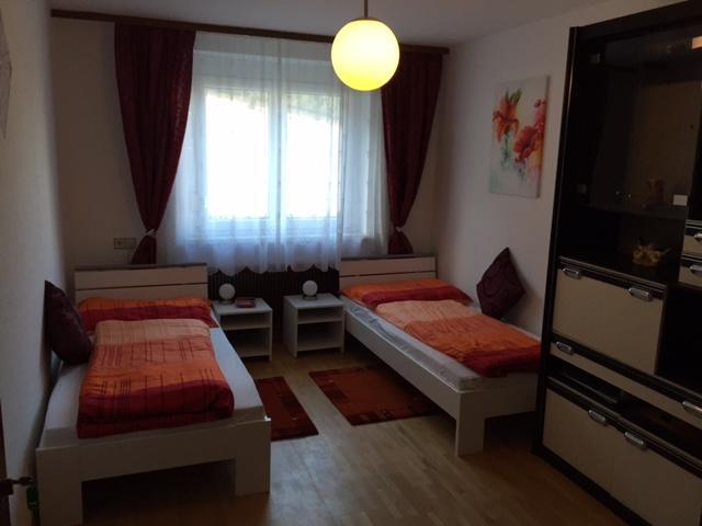 Haus Tina Zimmer Niklasdorf Zewnętrze zdjęcie